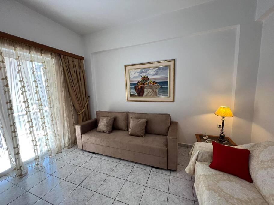 Local Apt Near City Lights 2 Heraklion  ภายนอก รูปภาพ